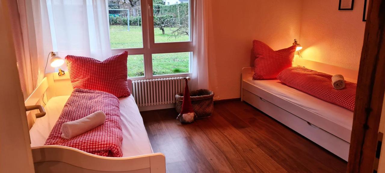 Adventure Guesthouse Interlaken Unterseen Exteriör bild